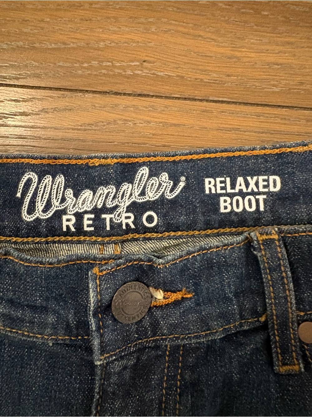 Wrangler Retro Men's Relaxed Bootcut Blue Denim Jeans Size 33x34 - Picture 5 of 5